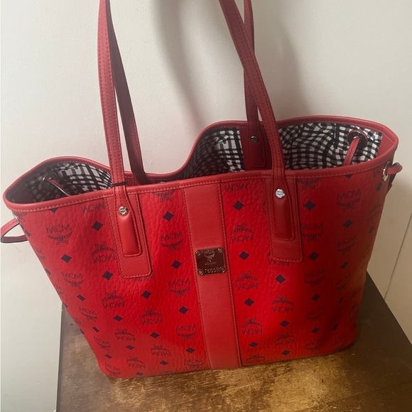 MCM Red Women's Tote Bag - Picture 6 of 6